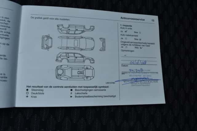 Opel Astra (2016) thumbnail 41