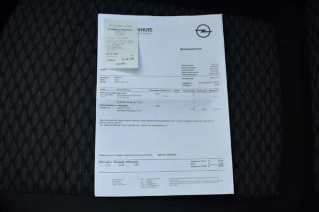 Opel Astra (2016) thumbnail 43