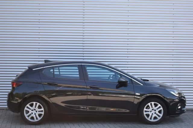Opel Astra (2016) thumbnail 6