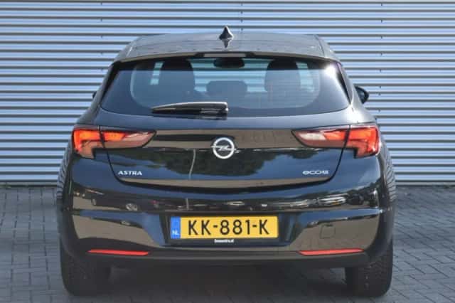 Opel Astra (2016) thumbnail 7