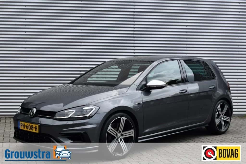 Volkswagen Golf (2017) — foto 1