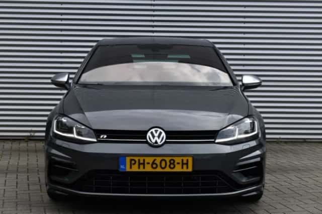 Volkswagen Golf (2017) thumbnail 7