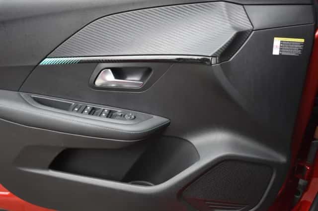 Peugeot 208 (2020) thumbnail 13