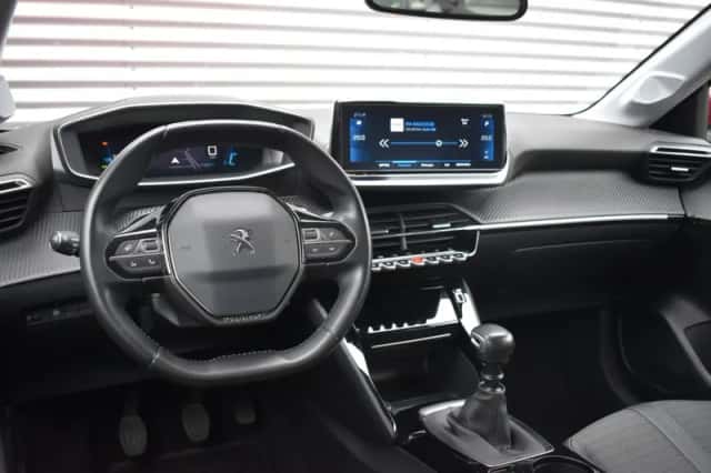 Peugeot 208 (2020) thumbnail 15