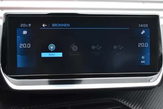 Peugeot 208 (2020) thumbnail 33