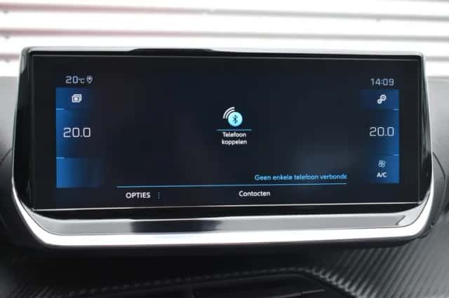 Peugeot 208 (2020) thumbnail 38