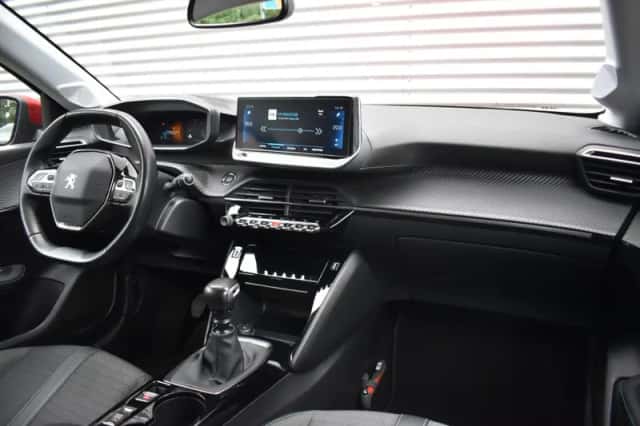 Peugeot 208 (2020) thumbnail 41