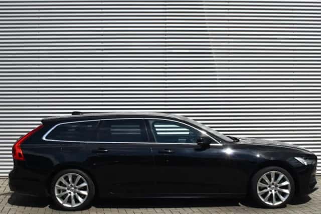 Volvo V90 (2018) thumbnail 5