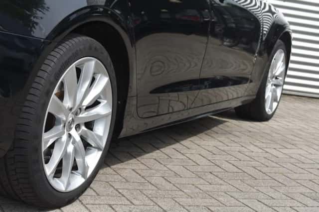 Volvo V90 (2018) thumbnail 6