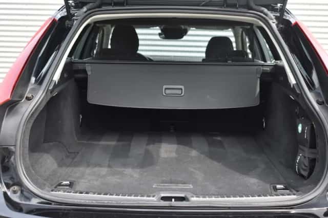 Volvo V90 (2018) thumbnail 6