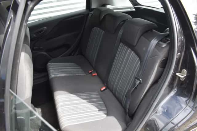 Fiat Punto (2010) thumbnail 5
