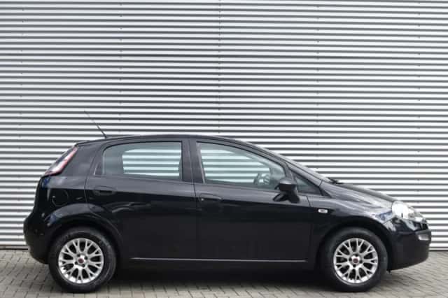 Fiat Punto (2010) thumbnail 7