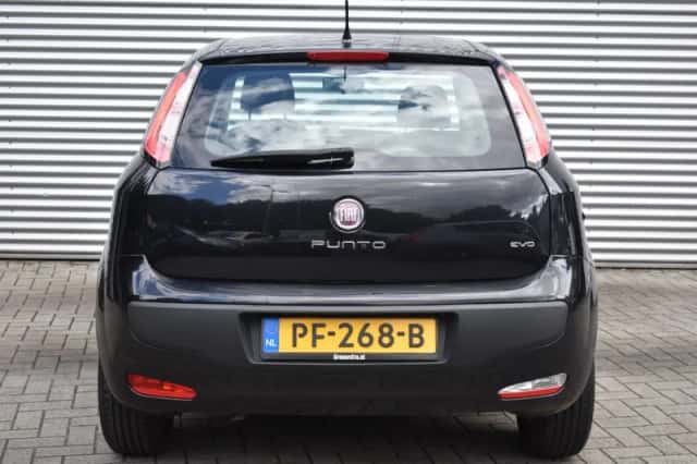 Fiat Punto (2010) thumbnail 10