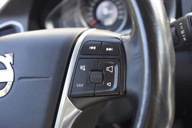 Volvo V60 (2014) thumbnail 20