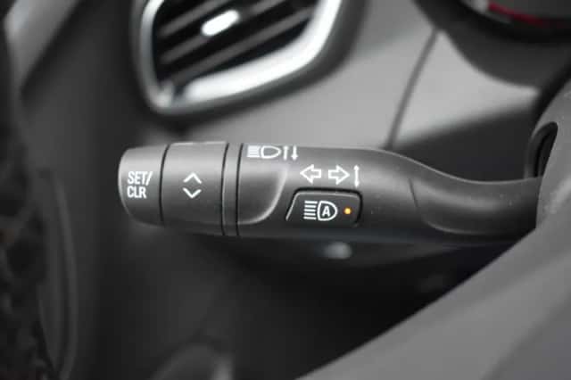Opel Grandland X (2018) thumbnail 21