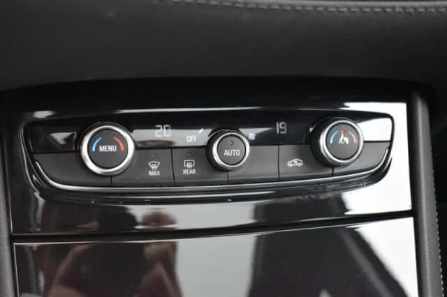 Opel Grandland X (2018) thumbnail 29