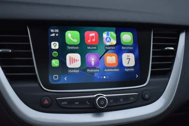 Opel Grandland X (2018) thumbnail 30