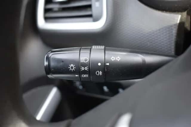 Suzuki SX4 S-Cross (2015) thumbnail 23