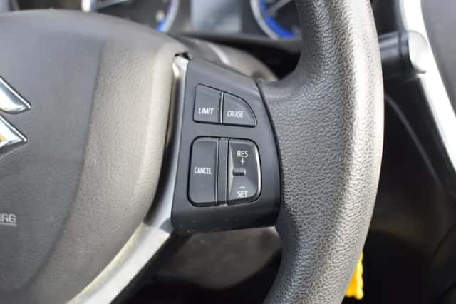 Suzuki SX4 S-Cross (2015) thumbnail 26