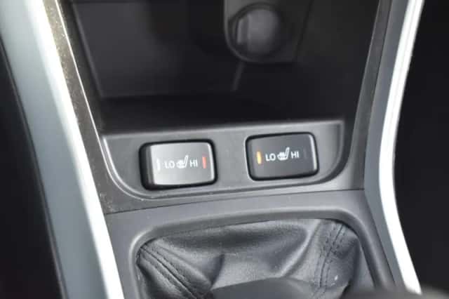 Suzuki SX4 S-Cross (2015) thumbnail 28