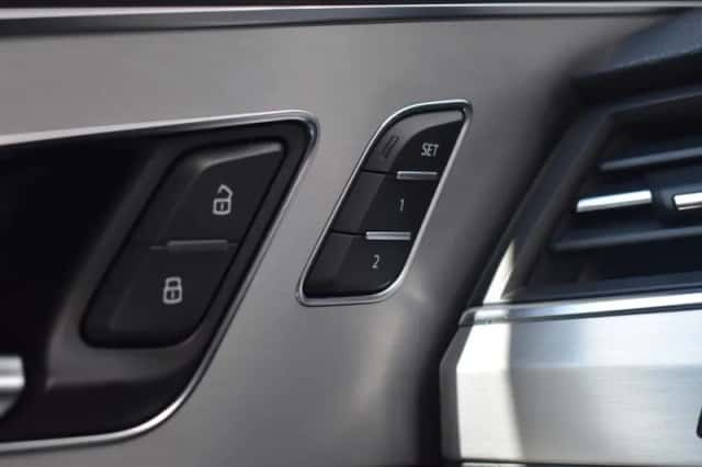 Audi Q7 (2016) thumbnail 20