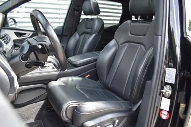 Audi Q7 (2016) thumbnail 24