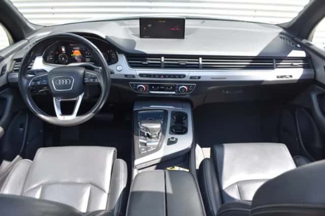 Audi Q7 (2016) thumbnail 36