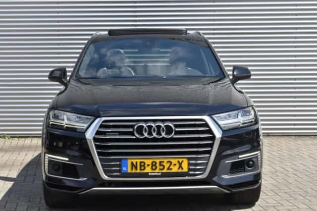 Audi Q7 (2016) thumbnail 5
