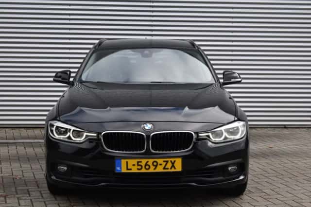BMW 3-Serie (2018) thumbnail 3