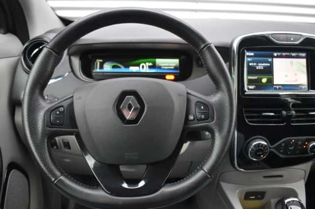 Renault Zoé (2016) thumbnail 18