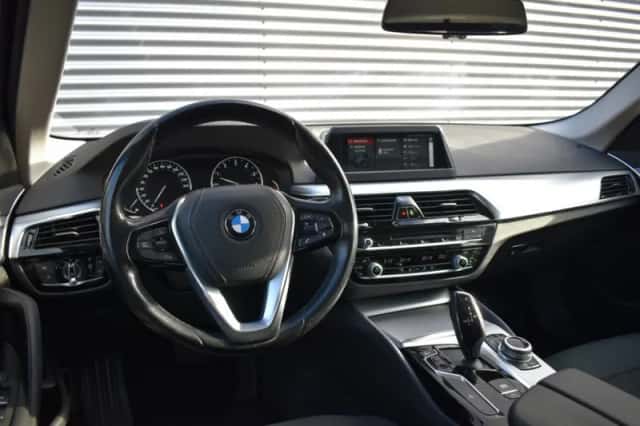 BMW 5-Serie (2017) thumbnail 17