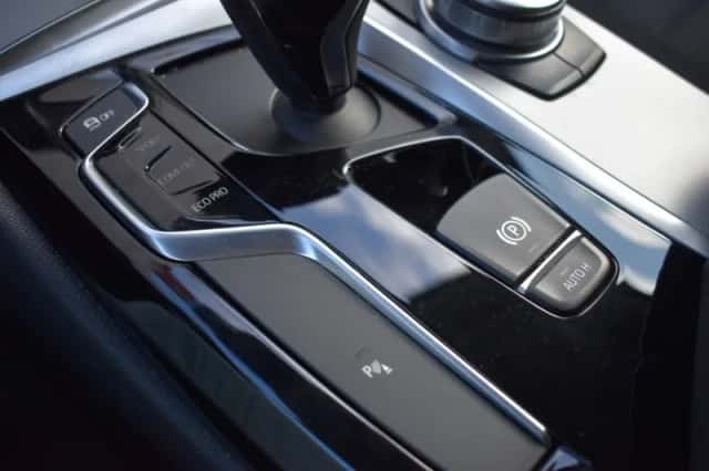 BMW 5-Serie (2017) thumbnail 28