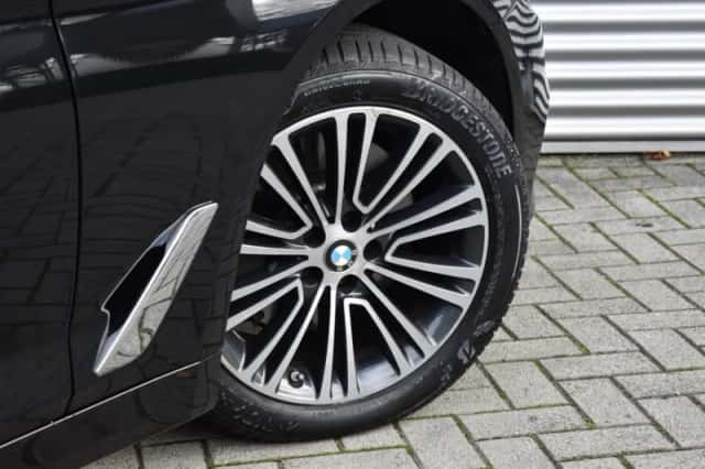 BMW 5-Serie (2017) thumbnail 4