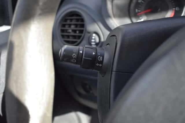 Renault Clio (2008) thumbnail 17