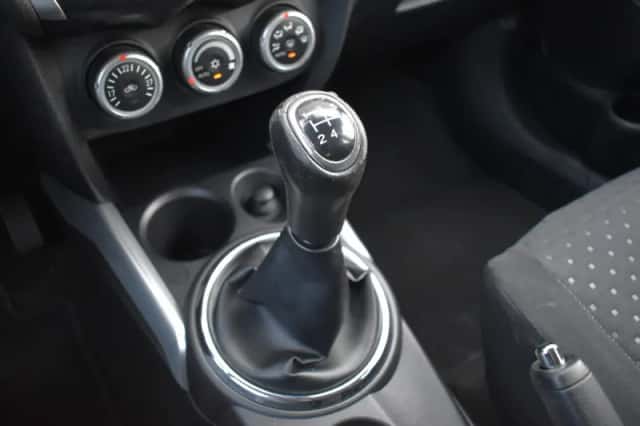 Mitsubishi ASX (2011) thumbnail 27