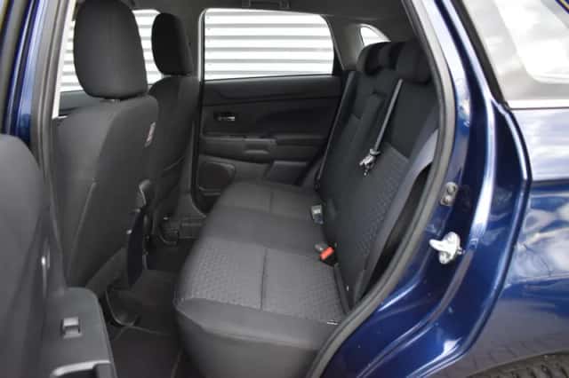 Mitsubishi ASX (2011) thumbnail 4