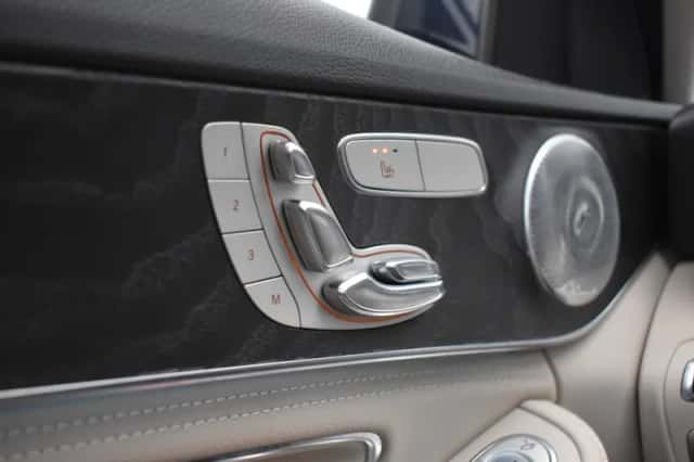 Mercedes-Benz C-Klasse (2015) thumbnail 12