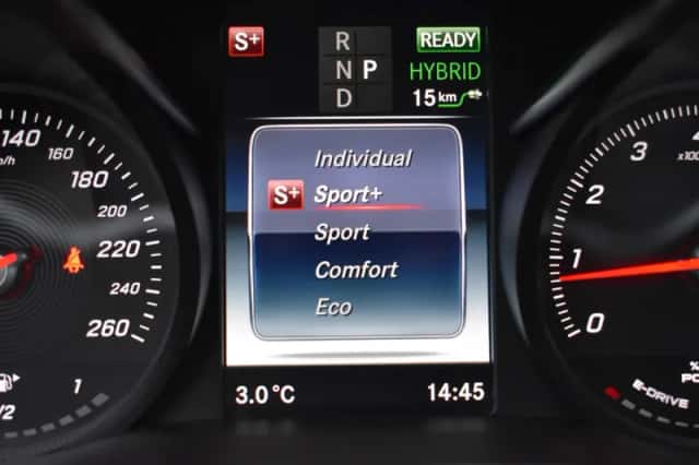 Mercedes-Benz C-Klasse (2015) thumbnail 37