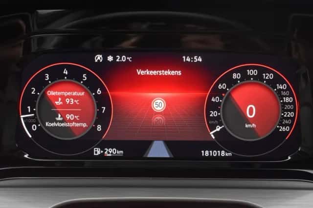 Volkswagen Golf (2020) thumbnail 22