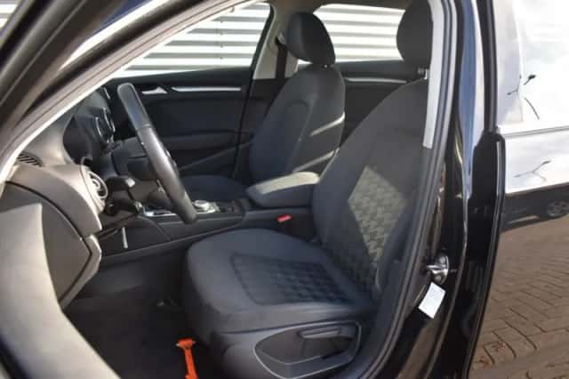Audi A3 (2013) thumbnail 17