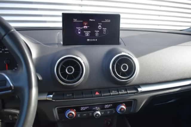 Audi A3 (2013) thumbnail 26