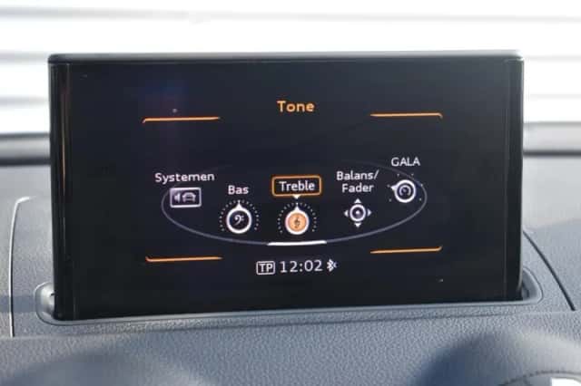 Audi A3 (2013) thumbnail 35