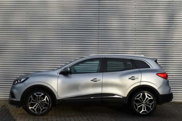 Renault Kadjar (2021) thumbnail 2