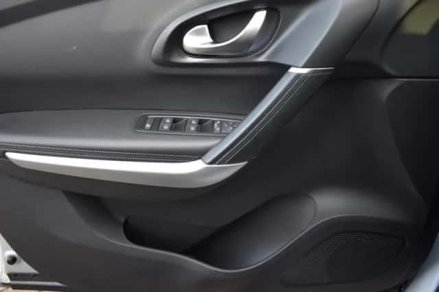 Renault Kadjar (2021) thumbnail 15