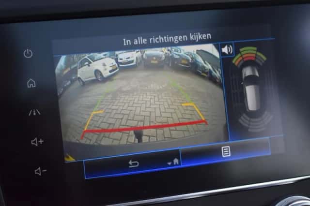 Renault Kadjar (2021) thumbnail 37
