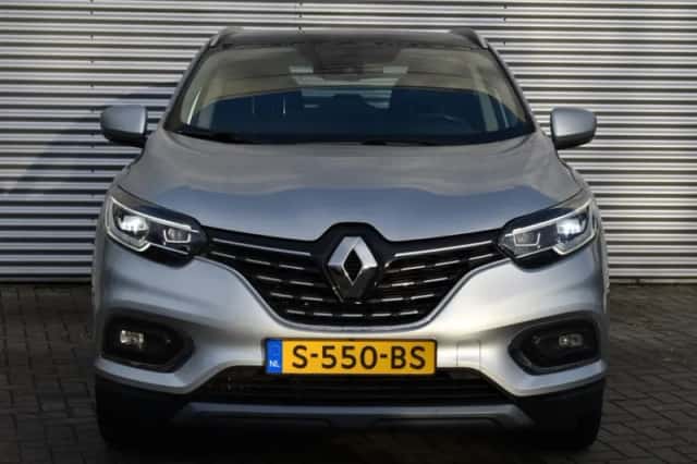 Renault Kadjar (2021) thumbnail 5