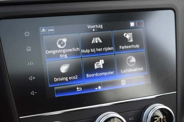Renault Kadjar (2021) thumbnail 45