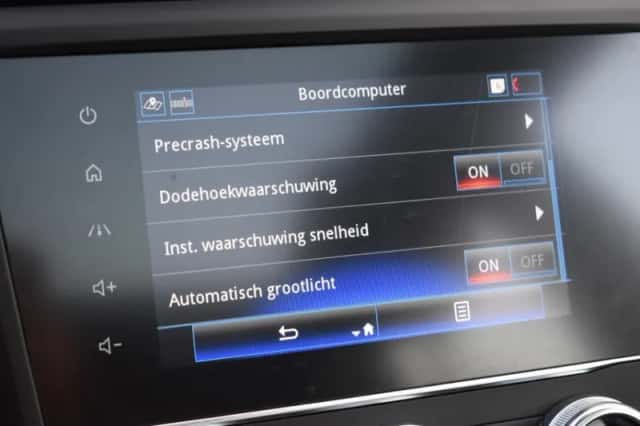 Renault Kadjar (2021) thumbnail 47