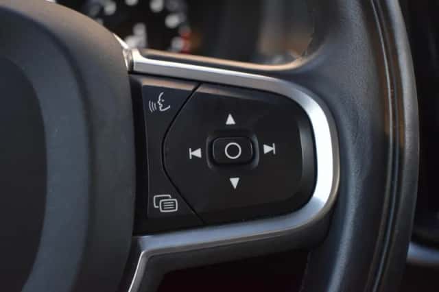 Volvo V60 (2021) thumbnail 24
