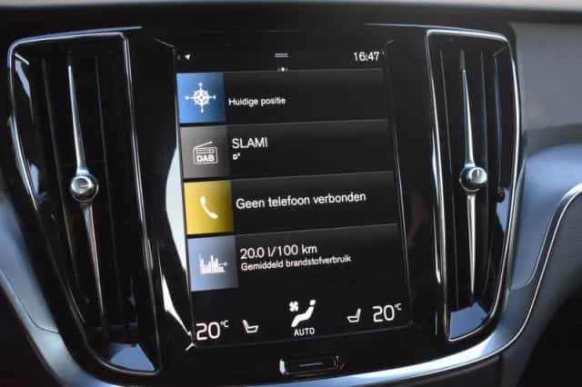 Volvo V60 (2021) thumbnail 30